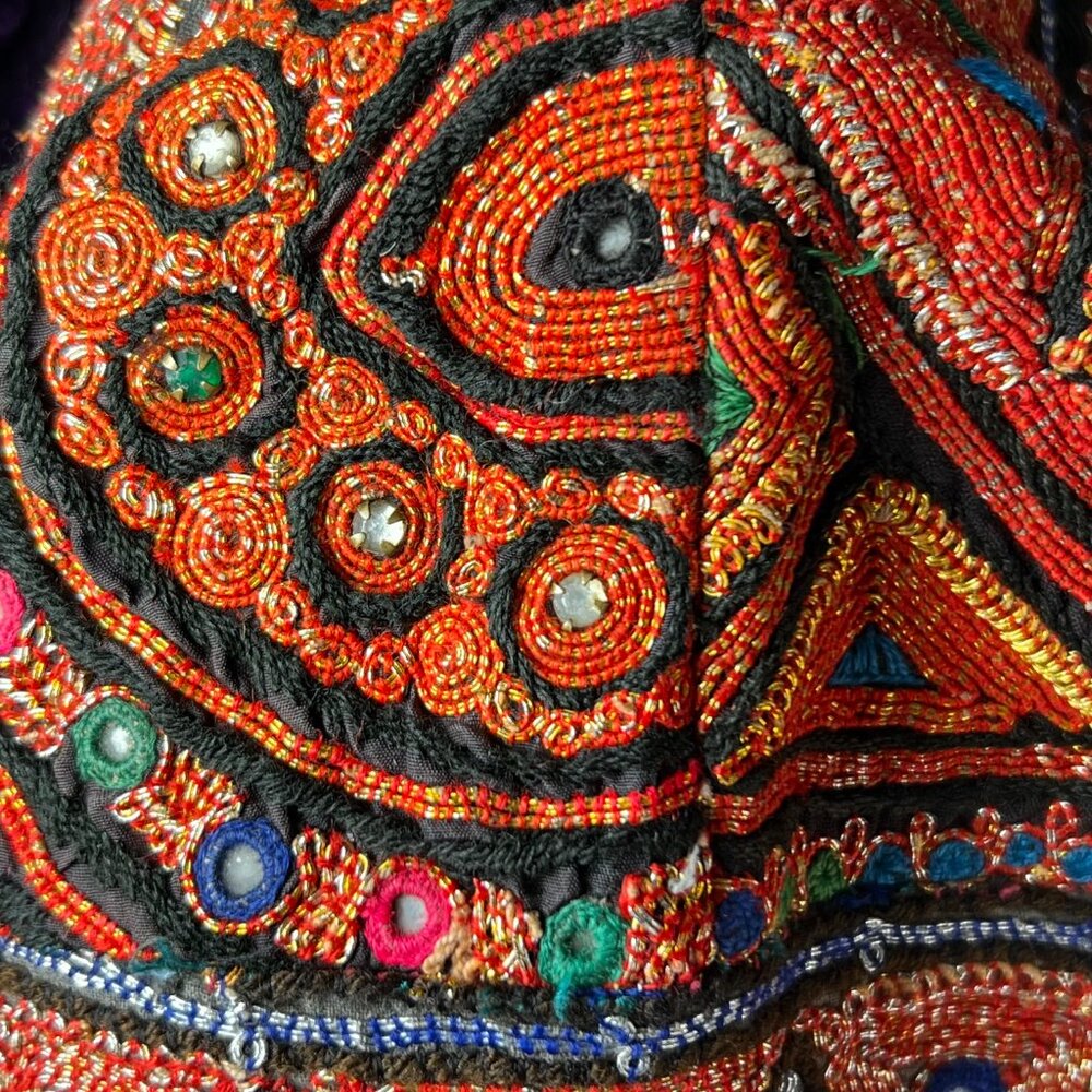 PAYAL JAIN OOAK Purple Crushed Velvet & Orange Embroidered/Embellished Jacket M - Picture 6 of 9